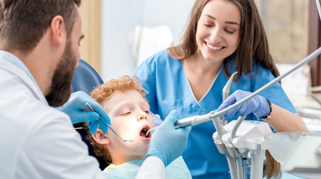 dental assistant training